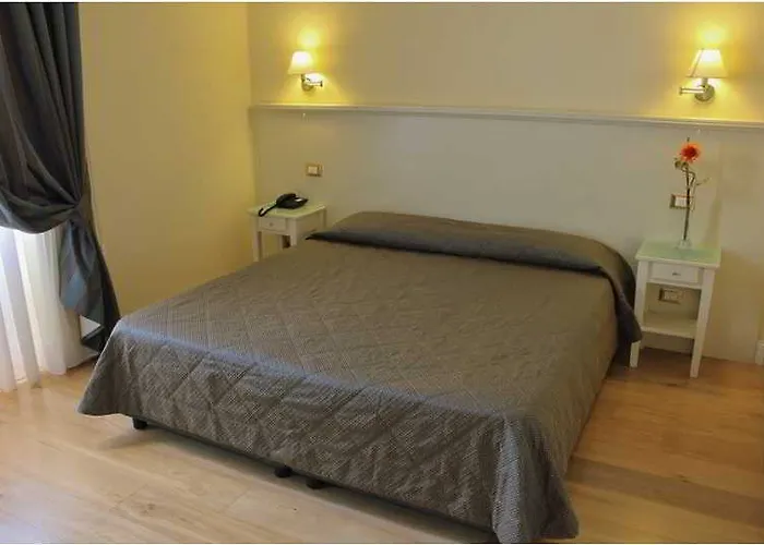 Domus Castrense 4* Roma
